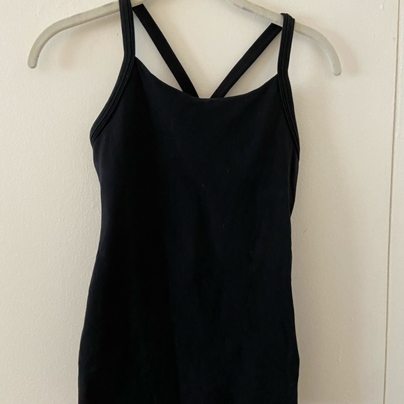 Lululemon black top size 4 - Picture 3 of 3